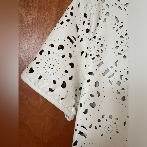 Live a Little size L vegan leather laser cutout top in cream - Picture 4 of 9